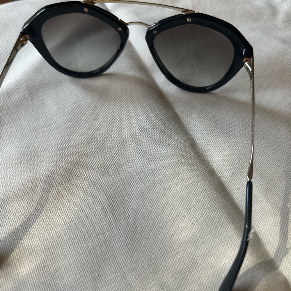 Prada cinema sunglasses - Picture 3 of 9